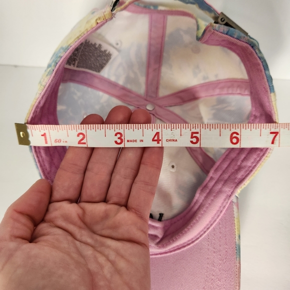 VANS tie dye baseball hat. OS. Adjustable back. Pink,blue,yellow,white. - Picture 7 of 8